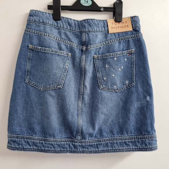 Tommy Hilfiger Dresses & Skirts - Tommy hilfger keena denim mini skirt sz uk 10 Bnwt
